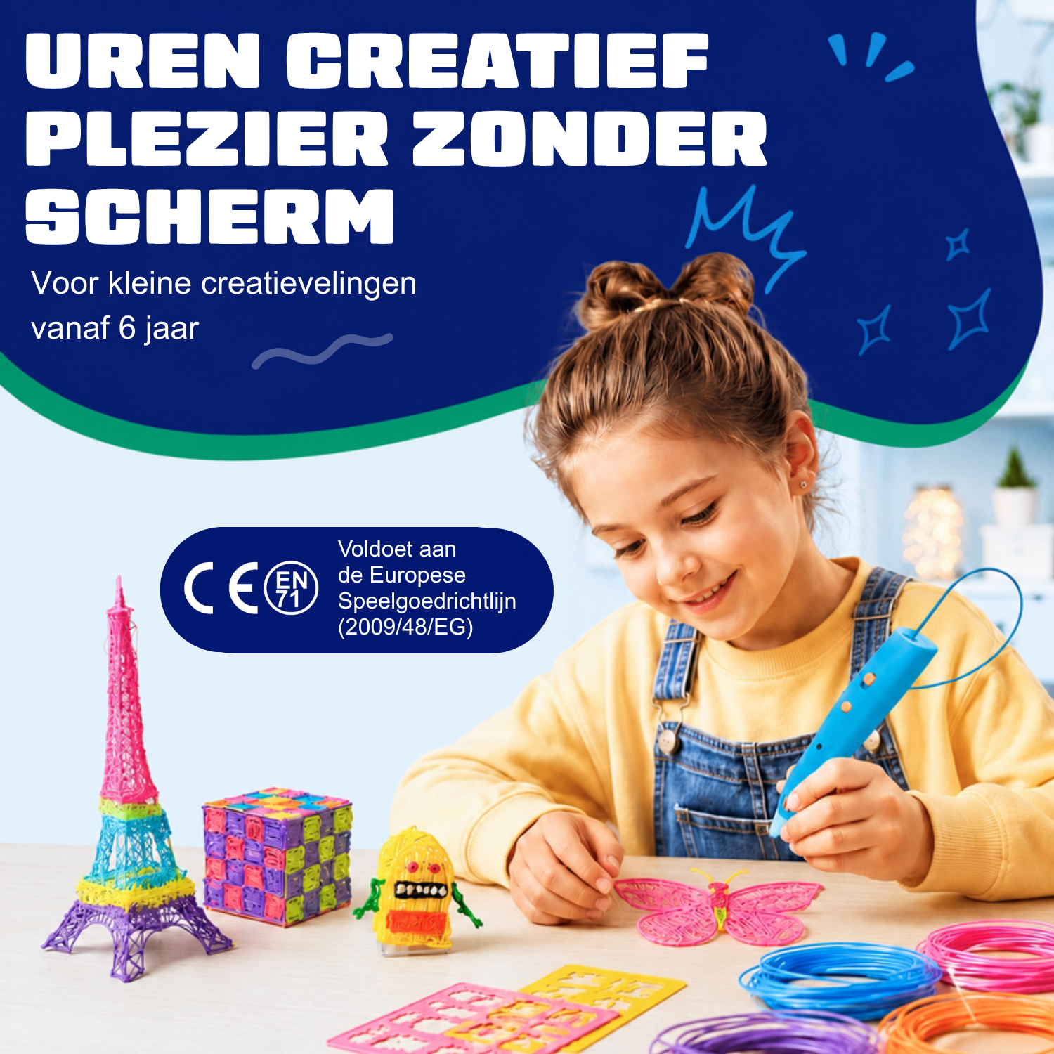 Meisje maakt een 3D figuur met de draadloze 3D pen (blauw)